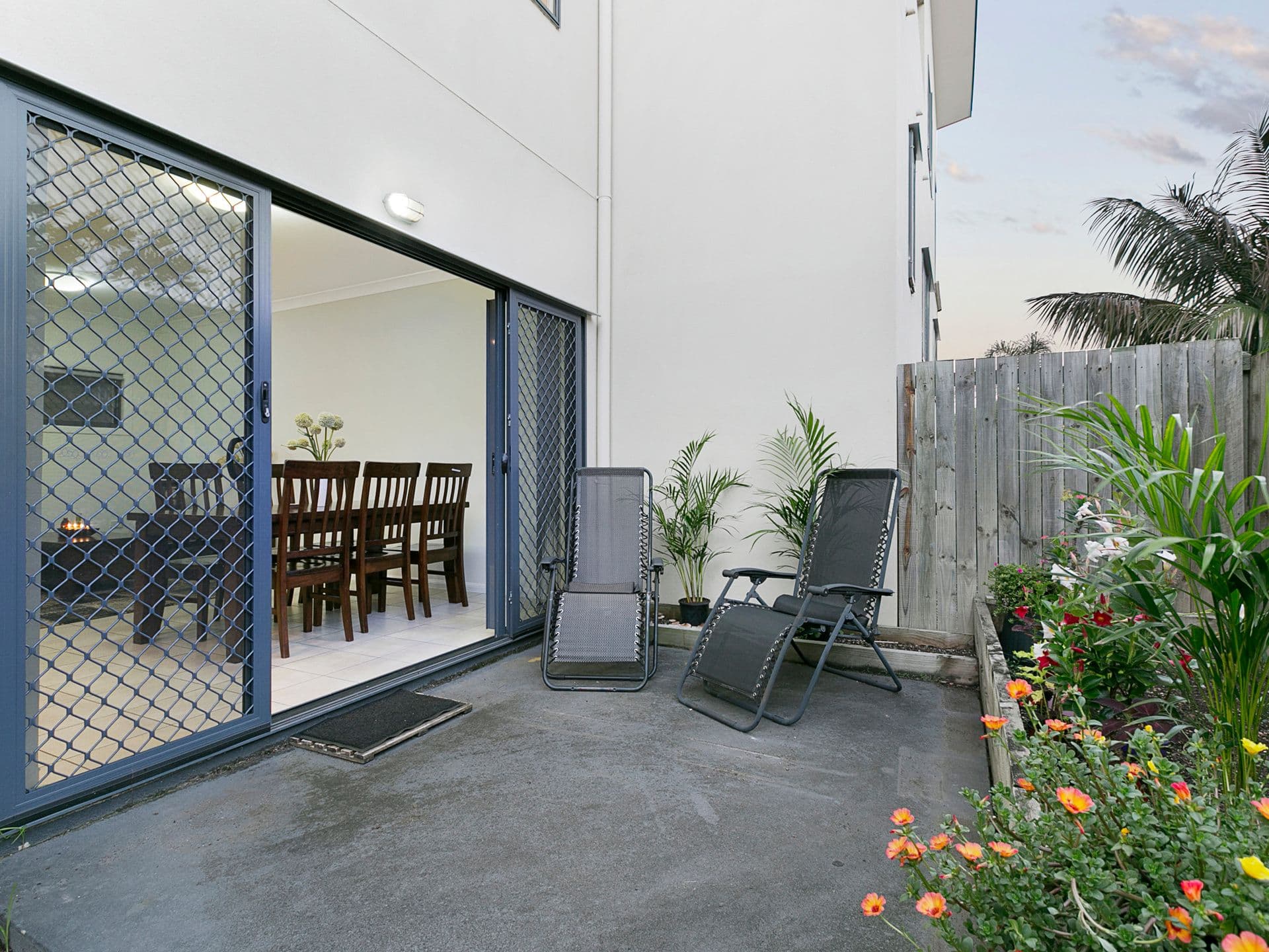 350 Fairfield Road, Yeronga QLD 4104, Yeronga - Thumbnail 2