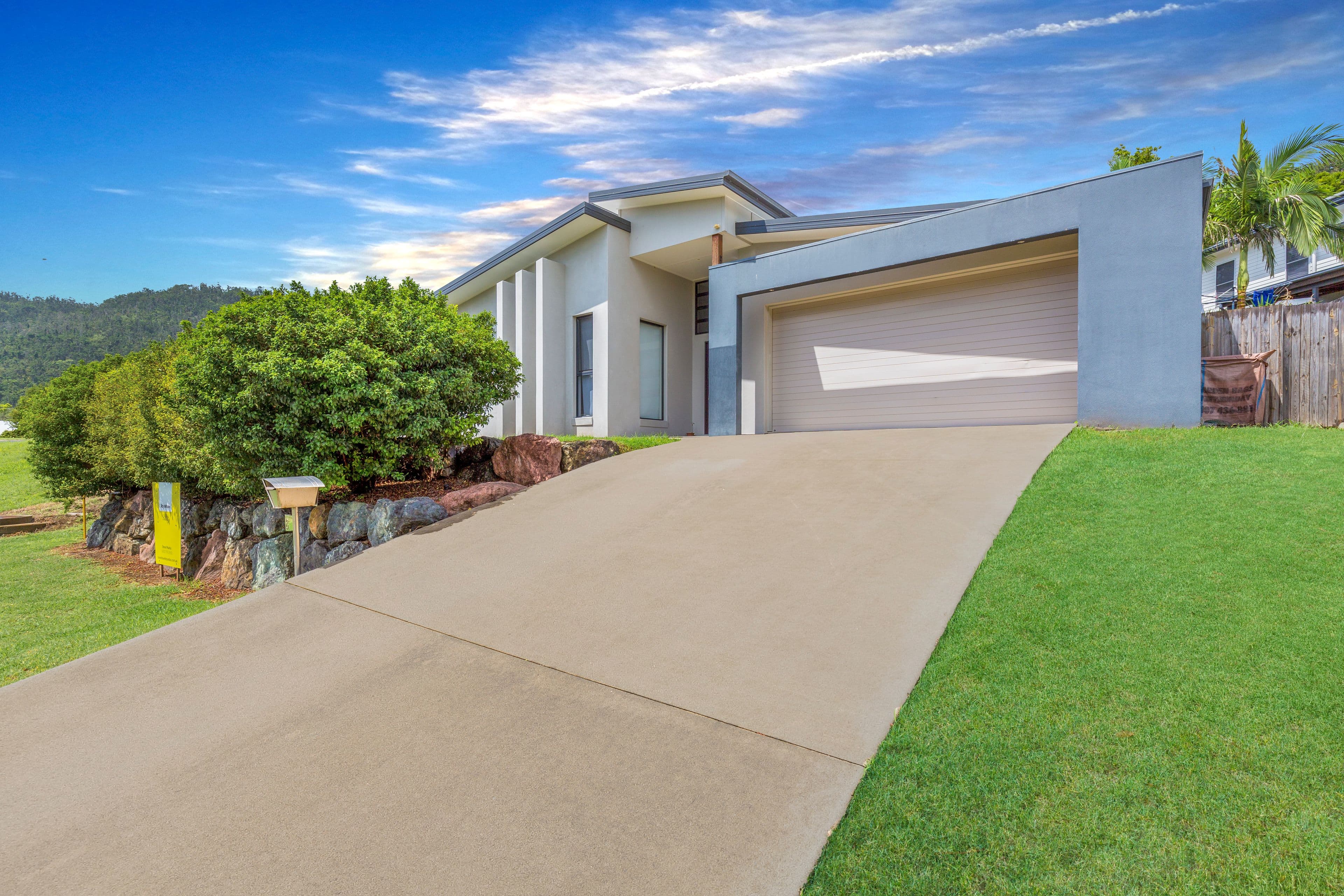 8 Armada Crescent, Jubilee Pocket QLD 4802, Jubilee Pocket - Image 1
