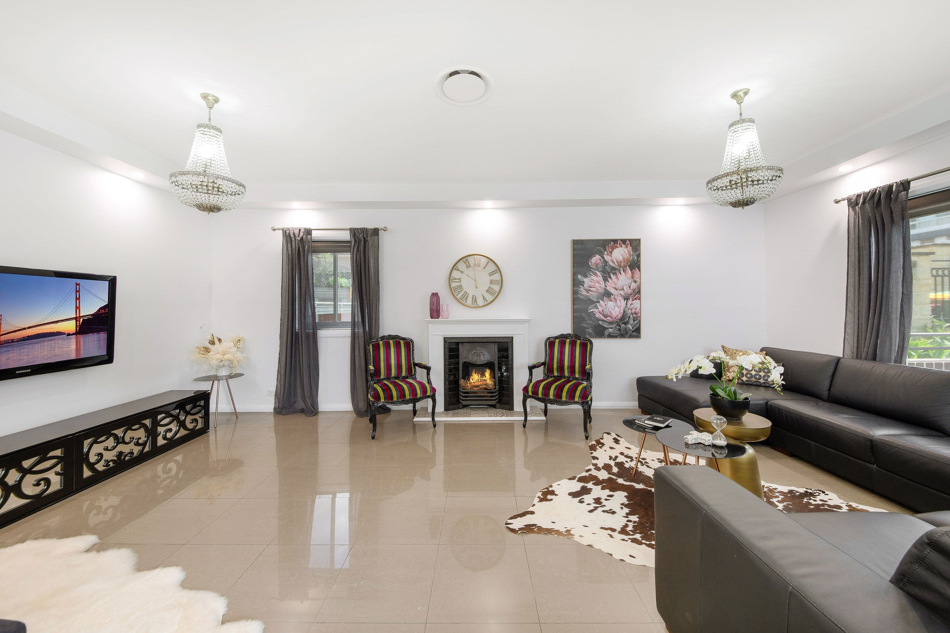 13 Wendy Avenue, Georges Hall NSW 2198, Georges Hall - Thumbnail 2