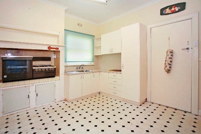 290 Pakington Street, NEWTOWN VIC 3220, Newtown - Thumbnail 4