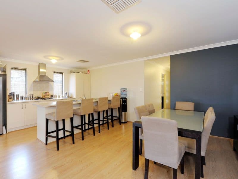 6 Dewsbury Drive, BERTRAM WA 6167, Bertram - Thumbnail 6