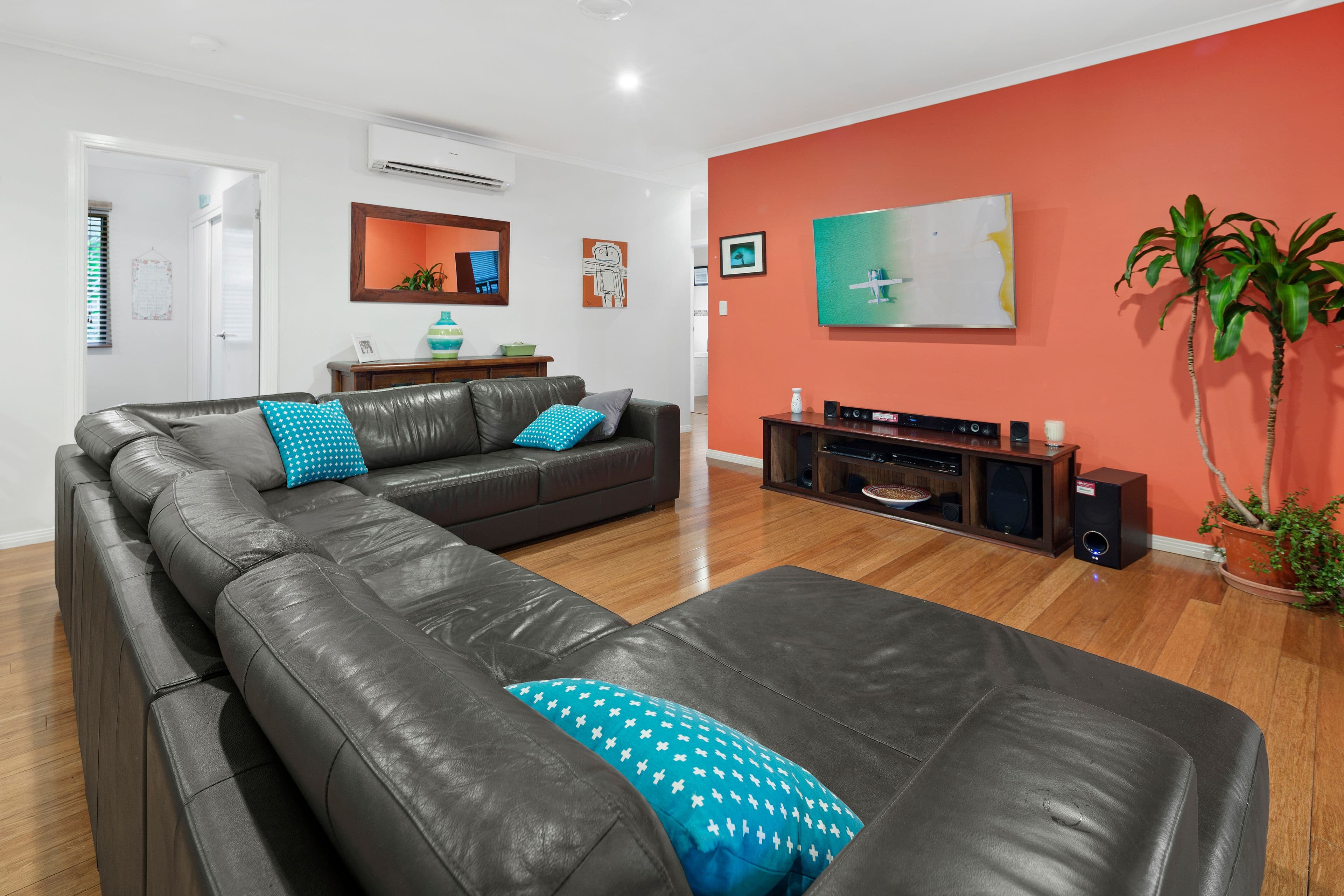 4 Jonquill Court, Cannonvale QLD 4802, Cannonvale - Thumbnail 3