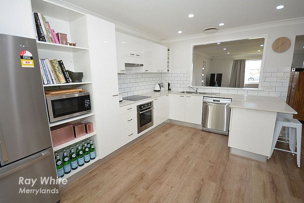 11 Medlow Drive, Quakers Hill - Thumbnail 4