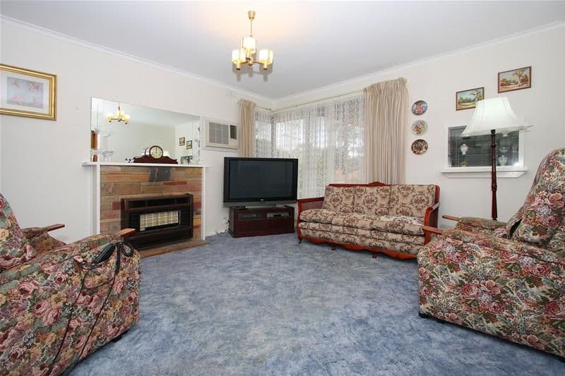 66 Orana Drive, WATSONIA VIC 3087, Watsonia - Thumbnail 2