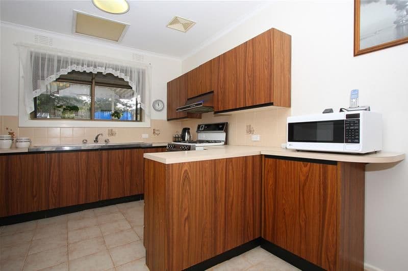 66 Orana Drive, WATSONIA VIC 3087, Watsonia - Thumbnail 6