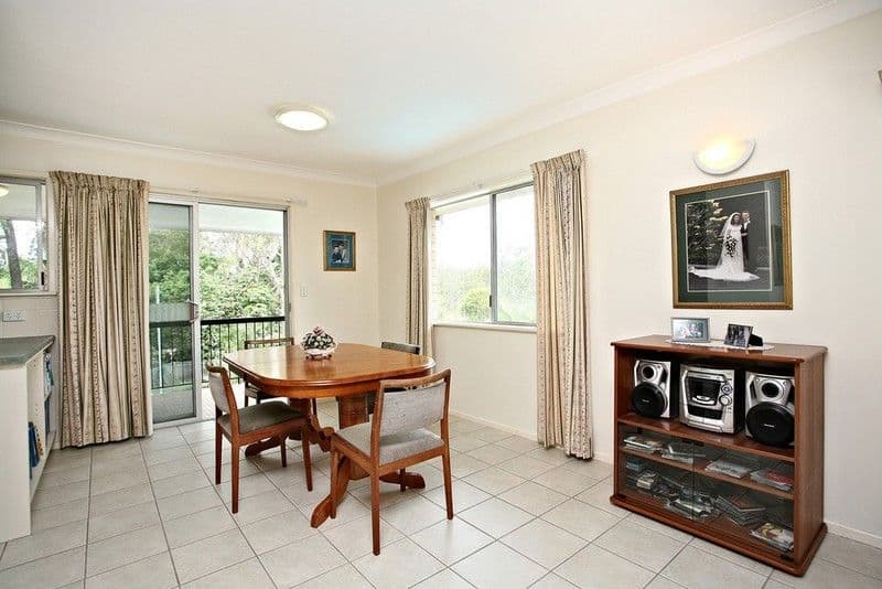 24 Cooranga Street, JINDALEE QLD 4074, Jindalee - Thumbnail 5