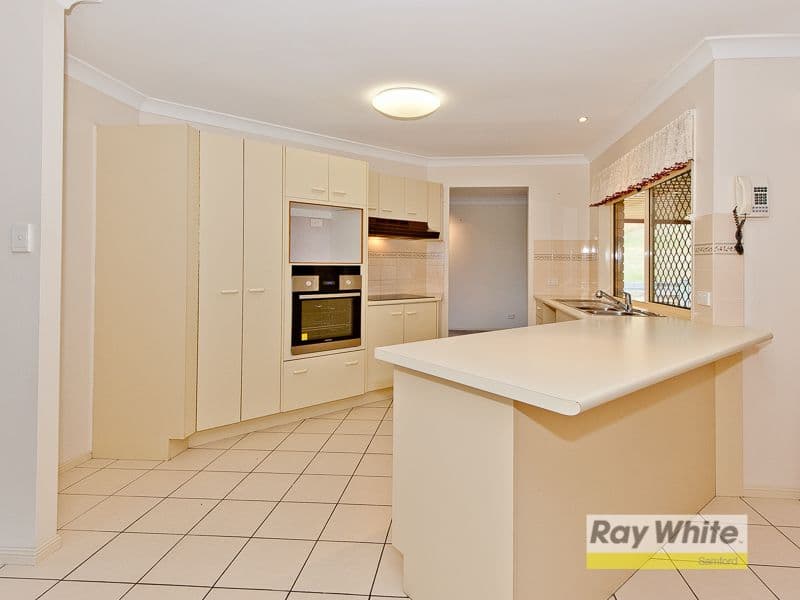 3 Longreef Court, Albany Creek QLD 4035, Albany Creek - Thumbnail 3