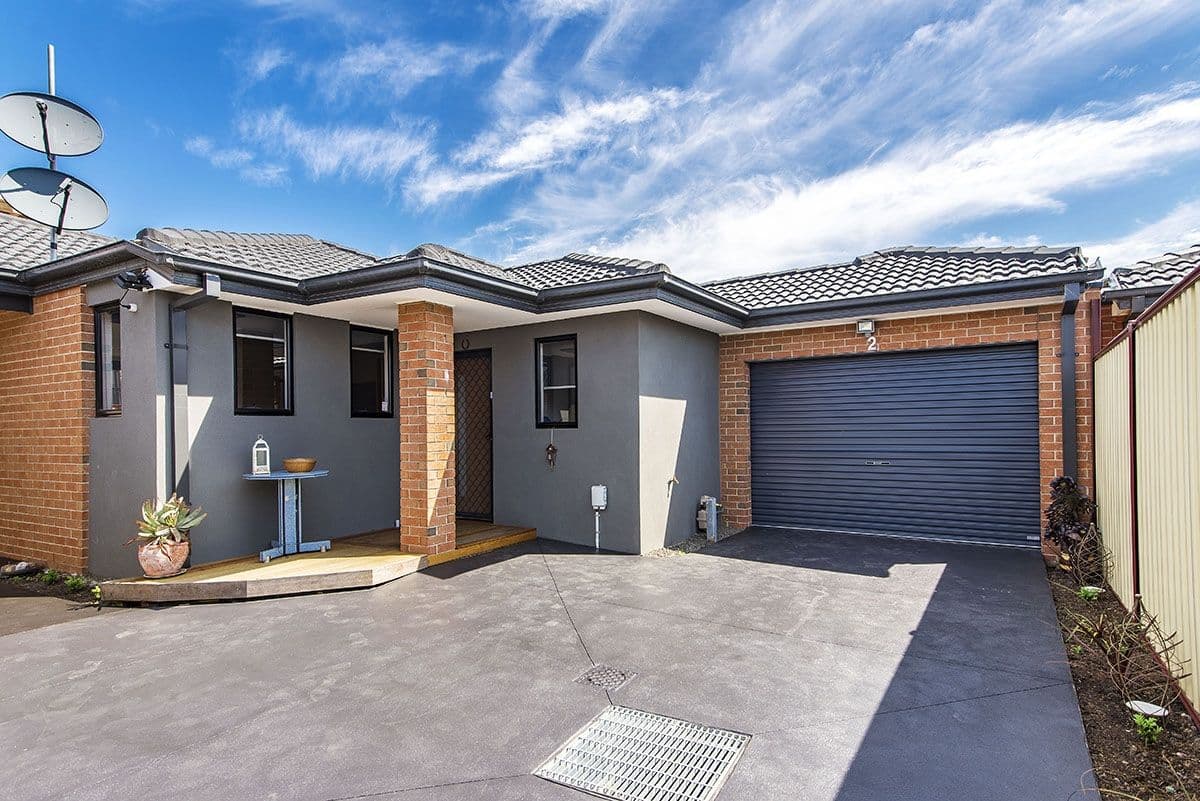 19 Langvale Court, Mill Park VIC 3082, Mill Park - Image 1