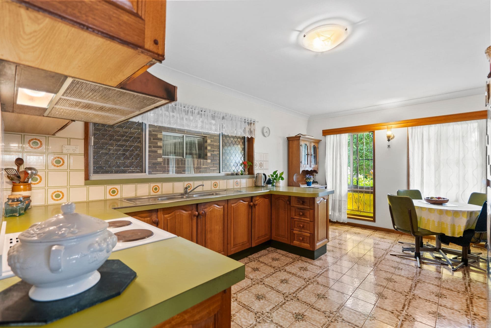 27 Devenish Street, Sunnybank QLD 4109, Sunnybank - Thumbnail 7