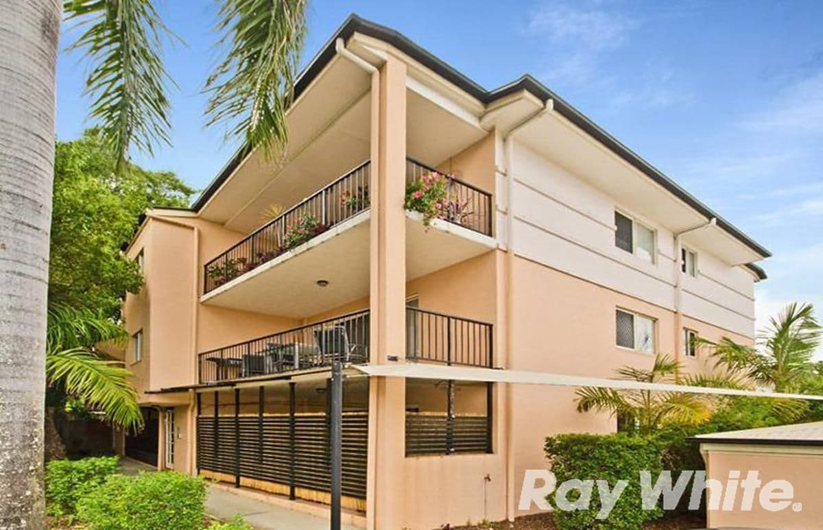 10 Widdop Street, CLAYFIELD QLD 4011, Clayfield - Image 1