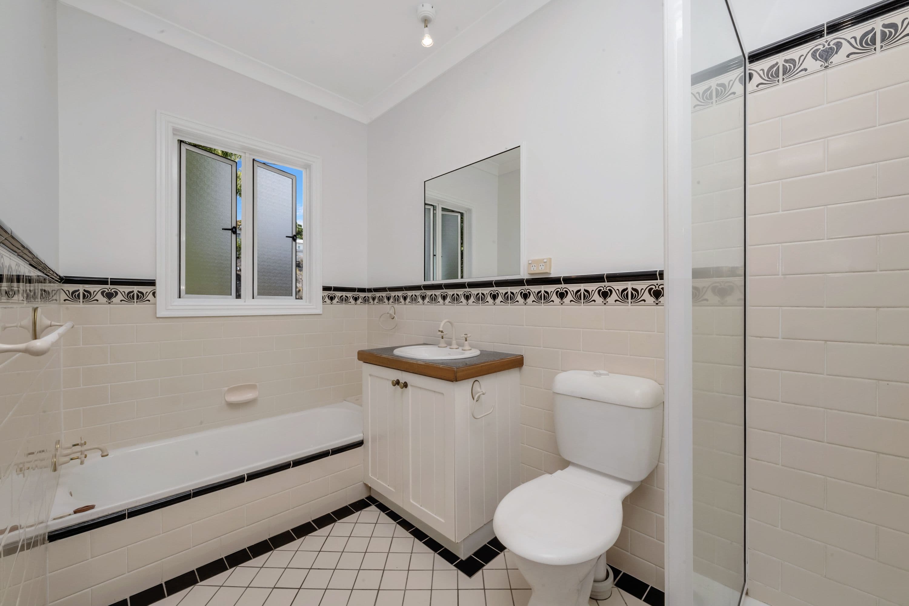 15 Cleveland Terrace, North Ward QLD 4810, North Ward - Thumbnail 6
