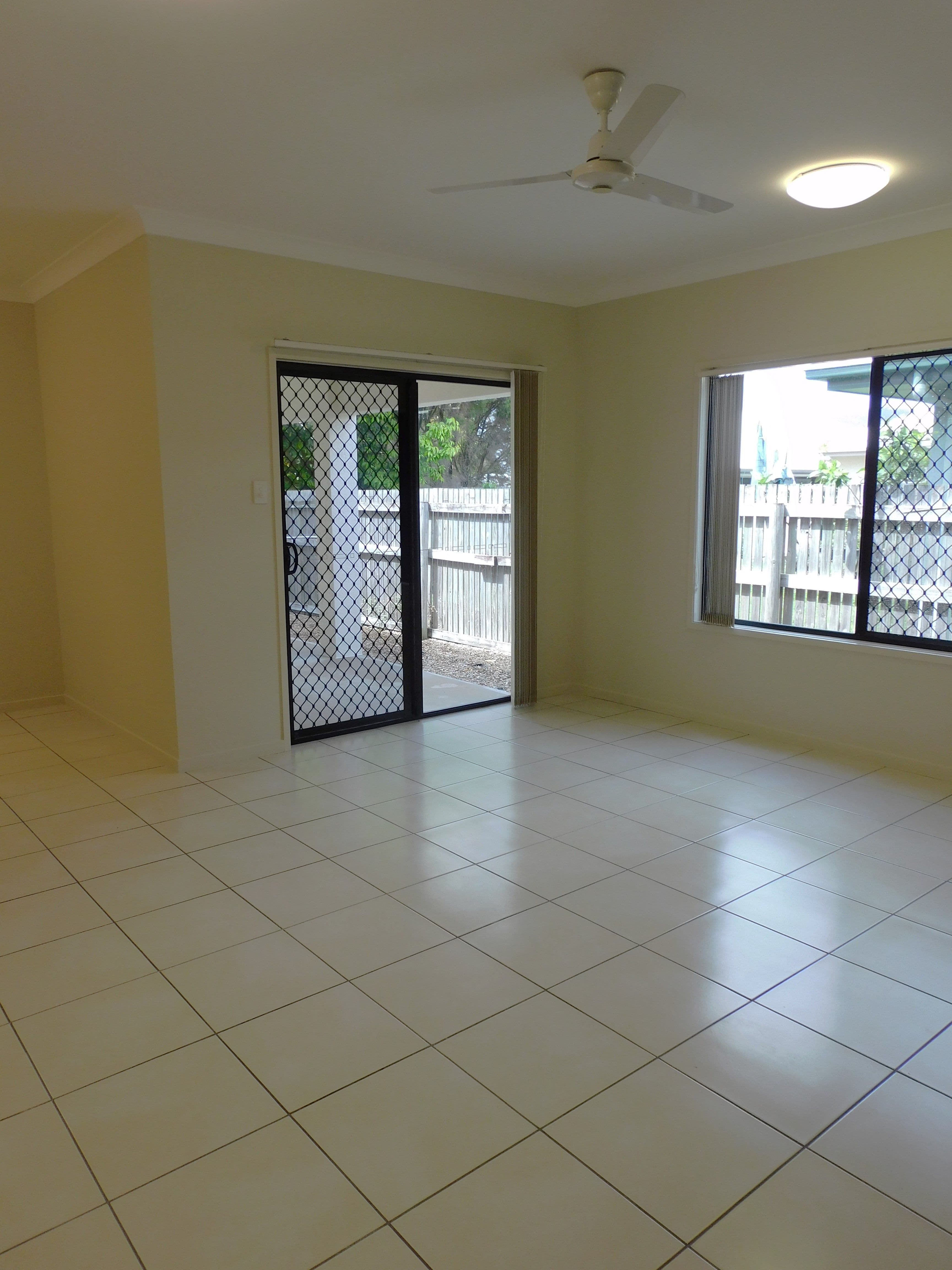 17 Benedore Street, Rasmussen QLD 4815, Rasmussen - Thumbnail 5