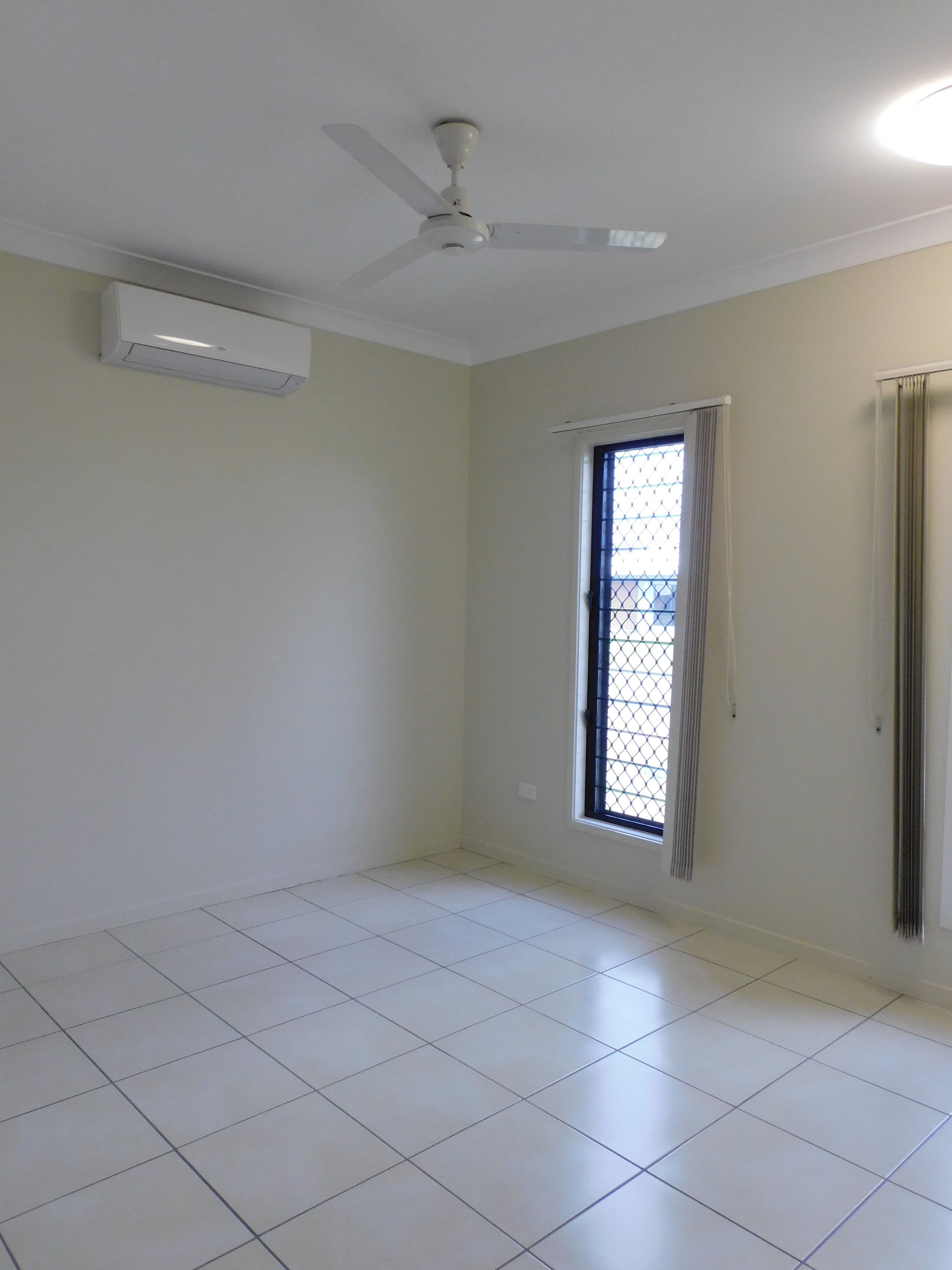 17 Benedore Street, Rasmussen QLD 4815, Rasmussen - Thumbnail 7