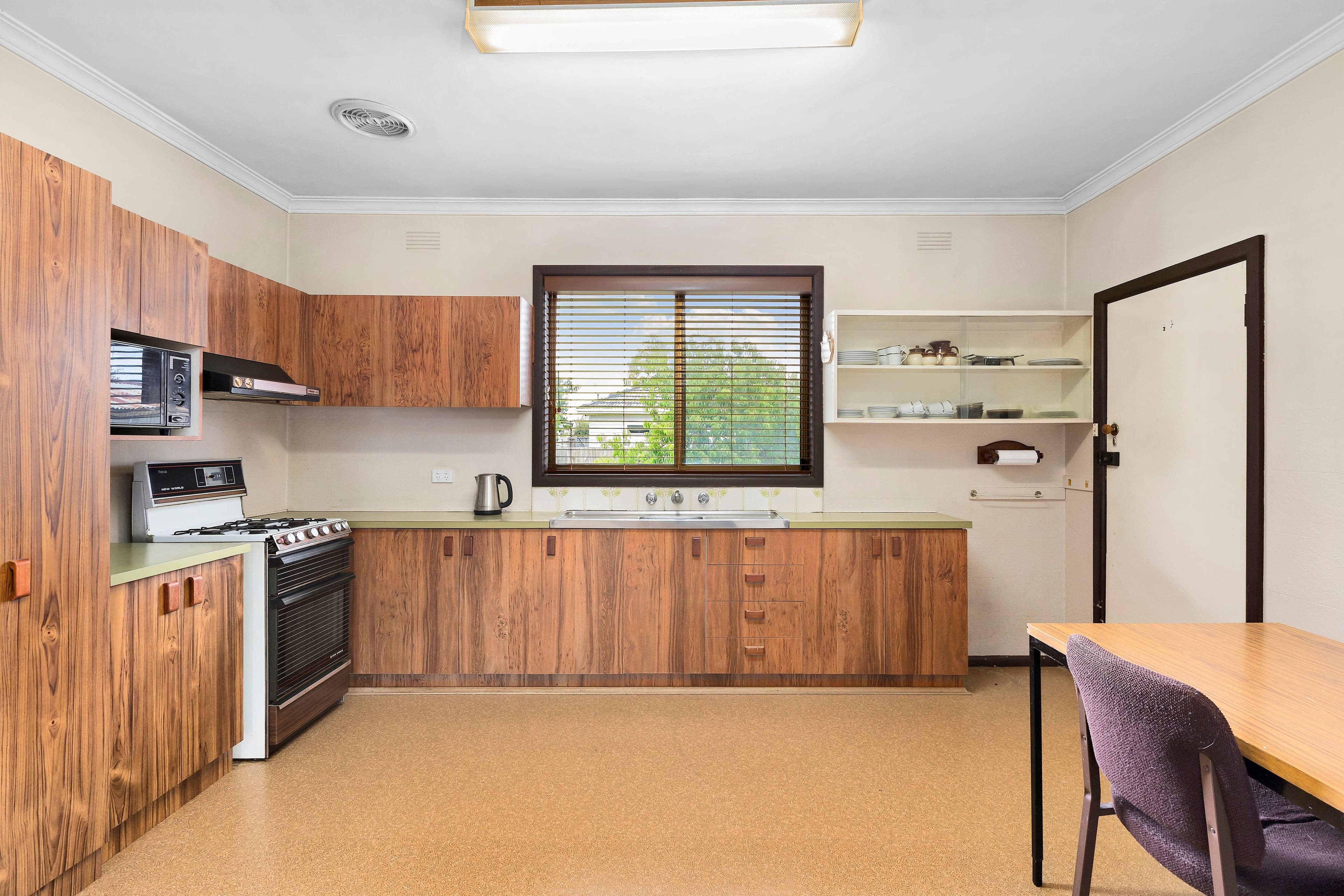 38 Ilma Grove, Bonbeach VIC 3196, Bonbeach - Thumbnail 2