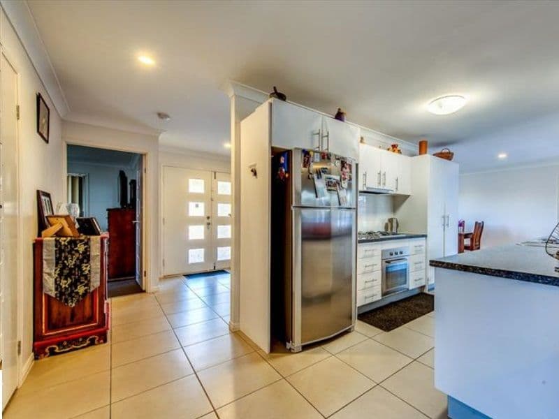 313 Eagle Street, Collingwood Park QLD 4301, Collingwood Park - Thumbnail 2