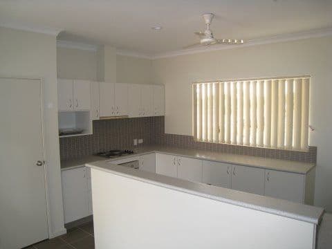 15 Desert Pea Boulevard, KARRATHA WA 6714, Karratha - Thumbnail 2
