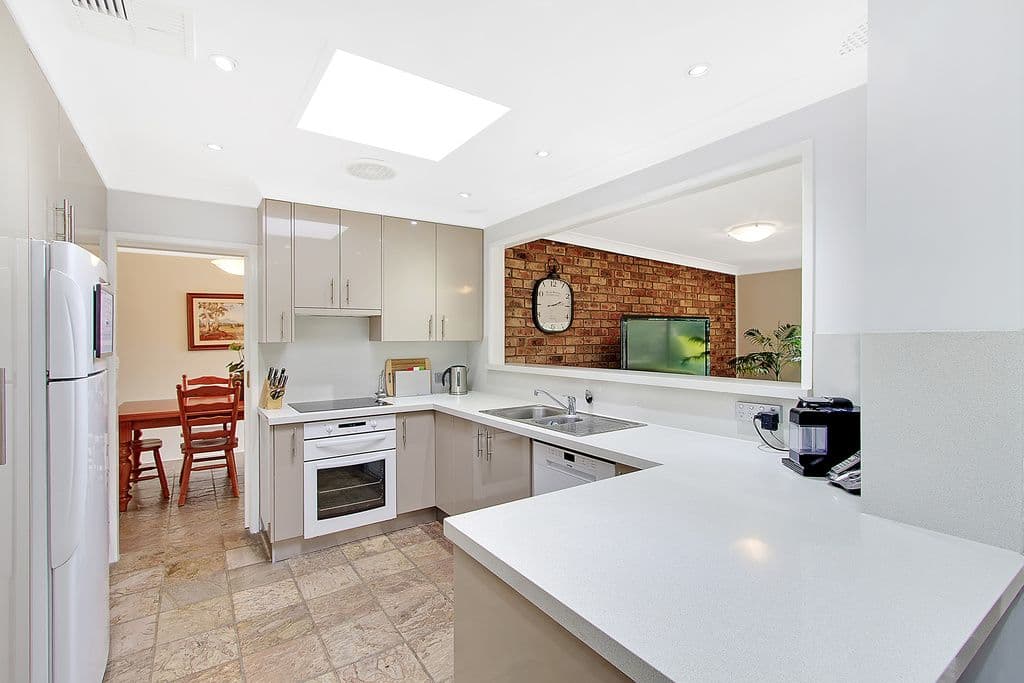 30 Tarana Crescent, Baulkham Hills NSW 2153, Baulkham Hills - Thumbnail 4