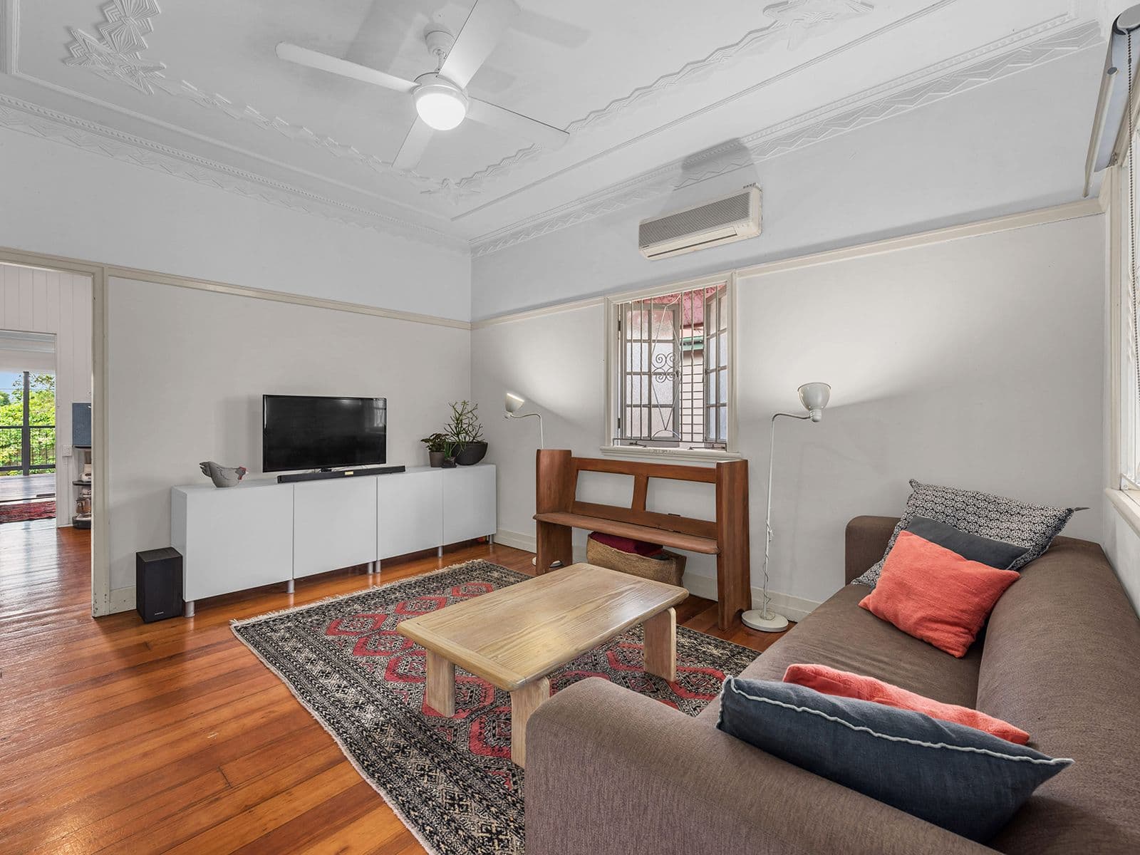 18 Walker Street, Corinda QLD 4075, Corinda - Thumbnail 3