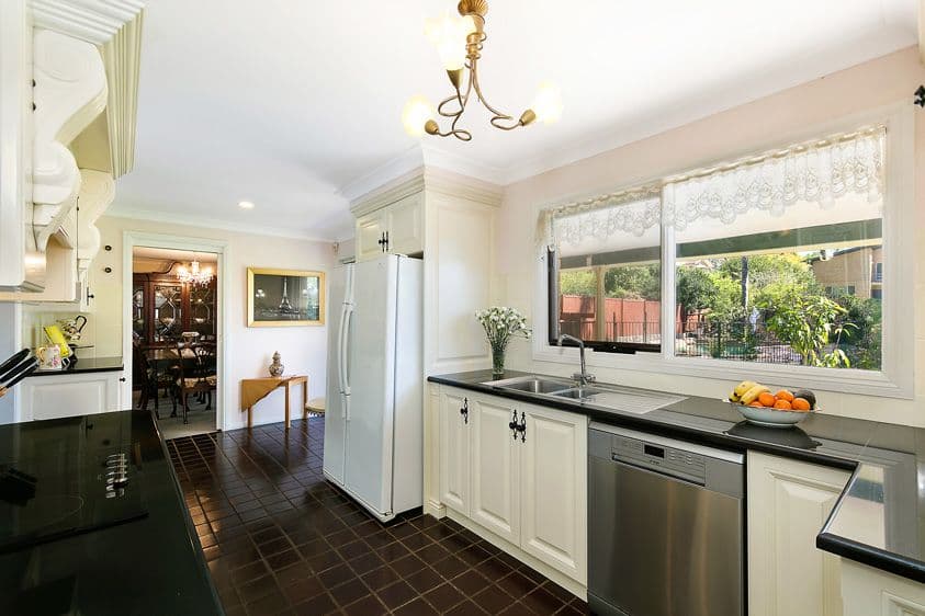 11 Scullin Place, Wahroonga NSW 2076, Wahroonga - Thumbnail 5