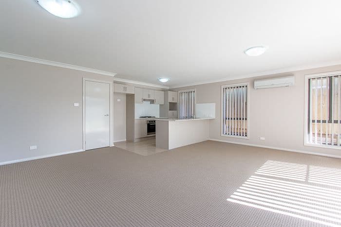 55 Redgum Circuit, Aberglasslyn NSW 2320, Aberglasslyn - Thumbnail 8