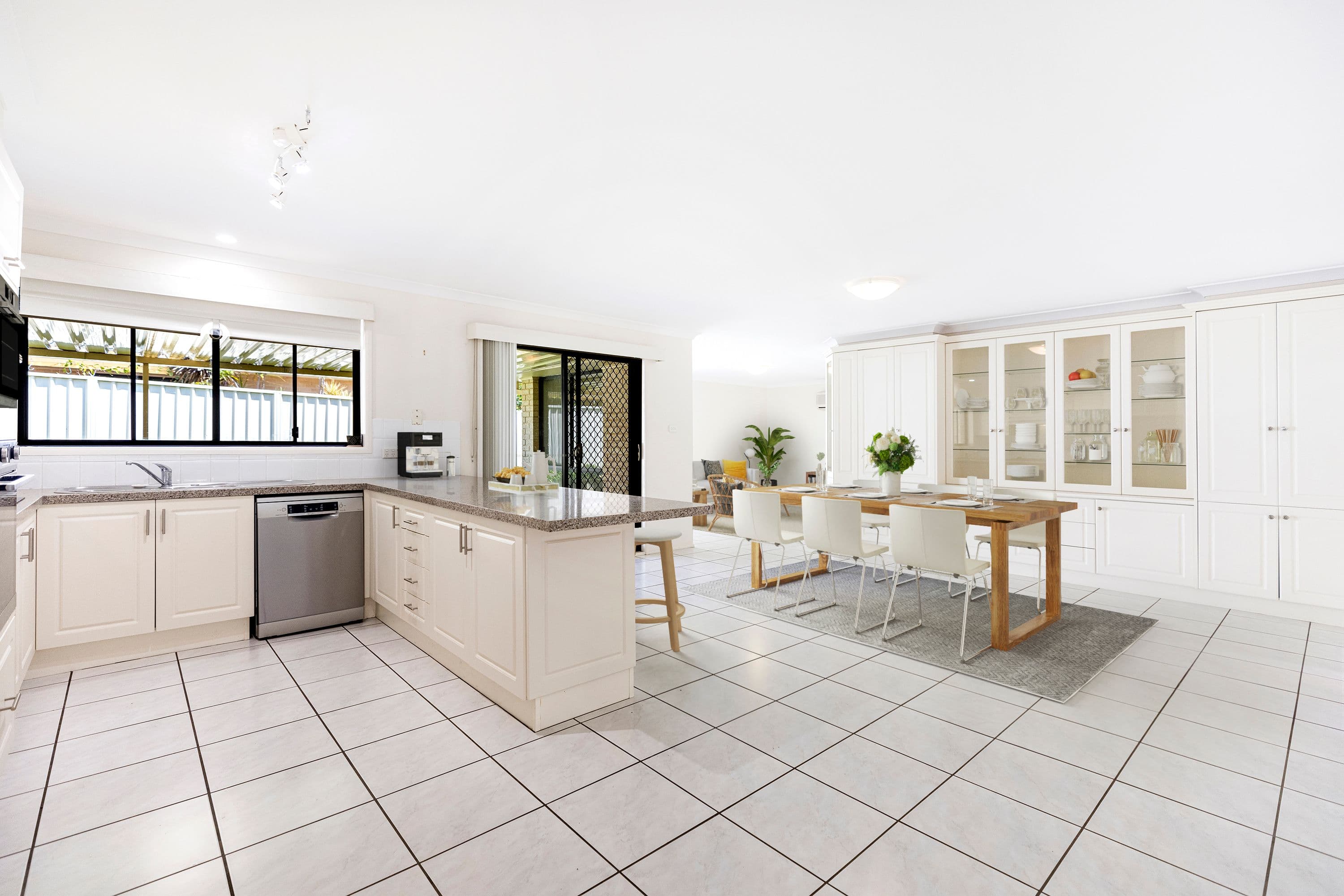 49 Gardenia Crescent, Bomaderry NSW 2541, Bomaderry - Thumbnail 3