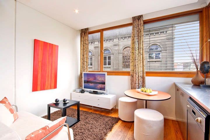 80  Renwick Street, REDFERN NSW 2016, Redfern - Thumbnail 2