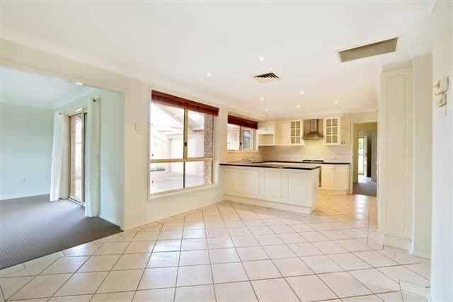 9 Bluebell Close, GLENMORE PARK NSW 2745, Glenmore Park - Thumbnail 5