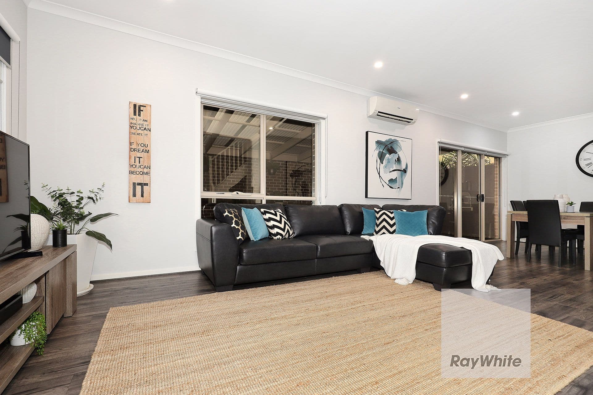 64 Sunset Boulevard, Jacana VIC 3047, Jacana - Thumbnail 4