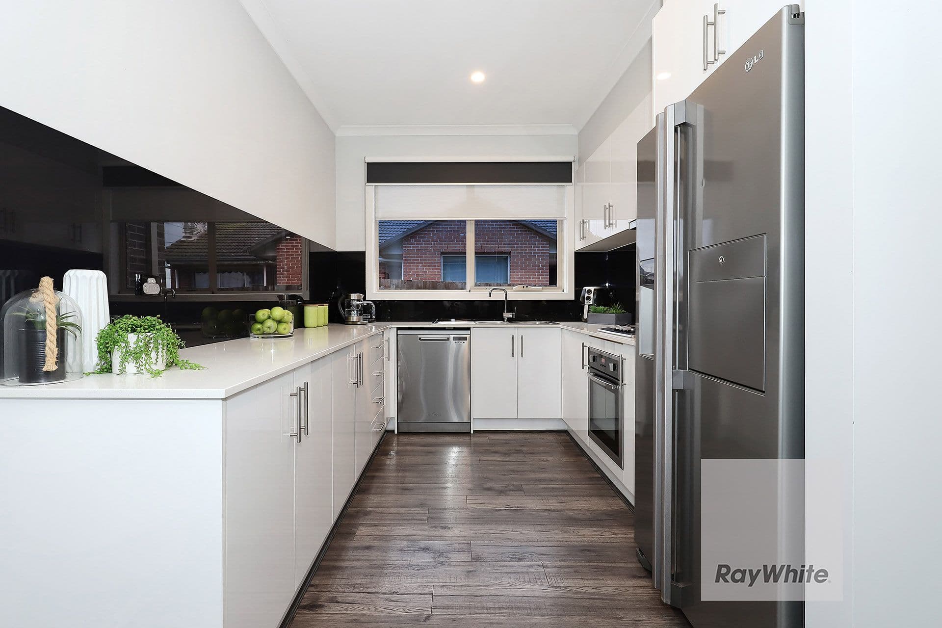 64 Sunset Boulevard, Jacana VIC 3047, Jacana - Thumbnail 6