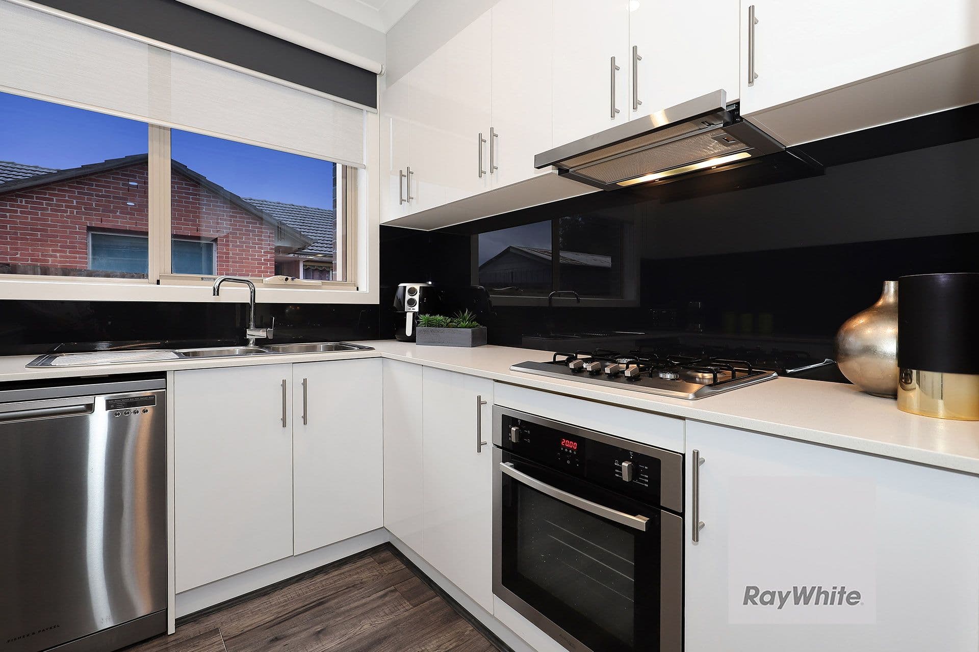 64 Sunset Boulevard, Jacana VIC 3047, Jacana - Thumbnail 7