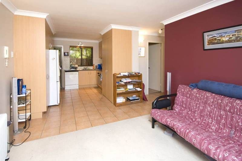 25 Dudley Street, HIGHGATE HILL QLD 4101, Highgate Hill - Thumbnail 2