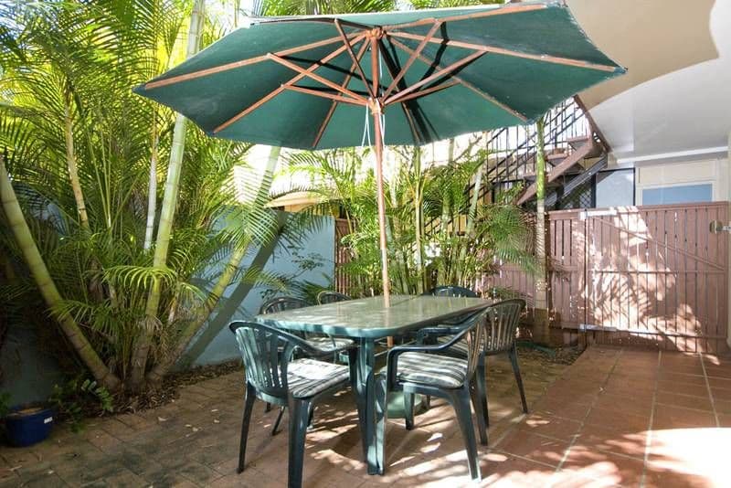 25 Dudley Street, HIGHGATE HILL QLD 4101, Highgate Hill - Thumbnail 4