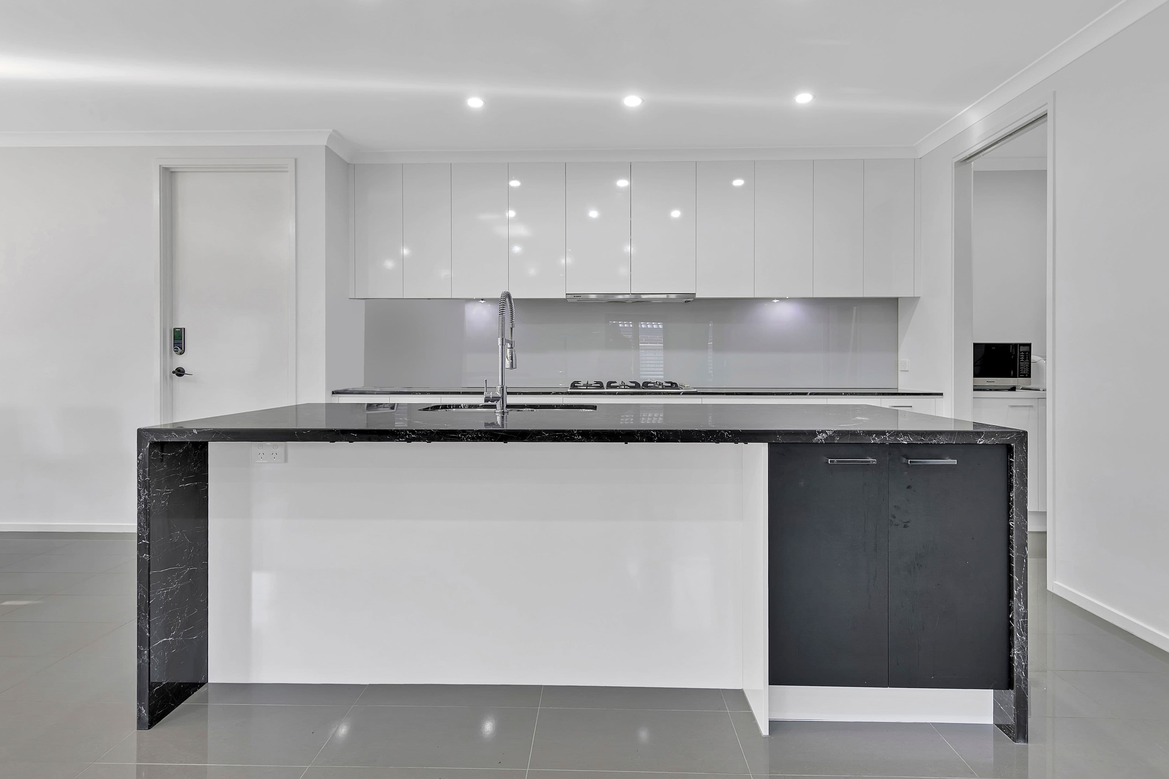 89 Wellington Street, Mernda VIC 3754, Mernda - Thumbnail 3