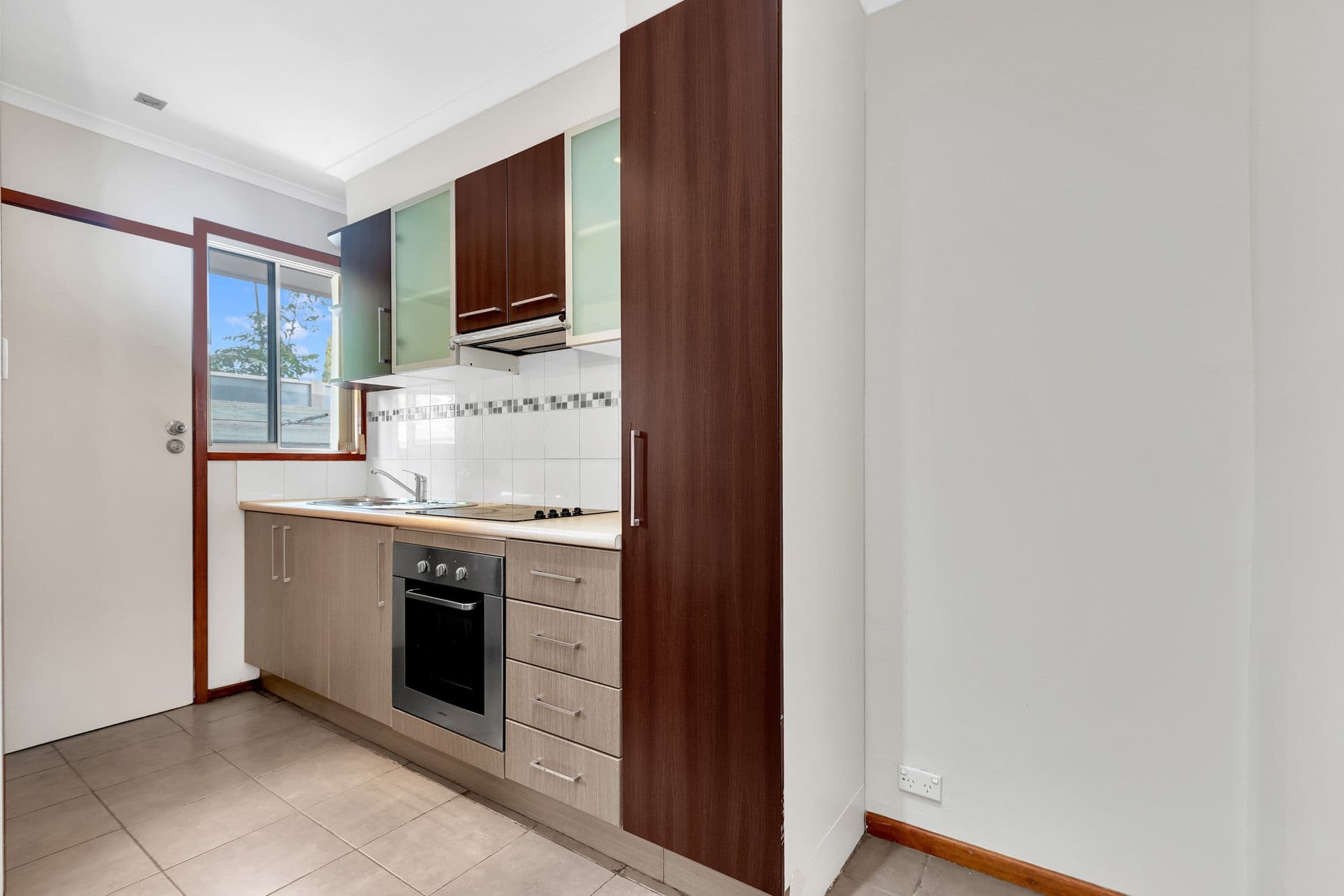 1 Bowman Street, Werribee VIC 3030, Werribee - Thumbnail 3