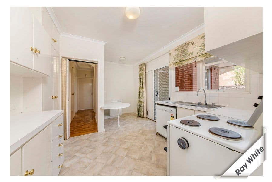 13 Bremer Street, GRIFFITH ACT 2603, Griffith - Thumbnail 5
