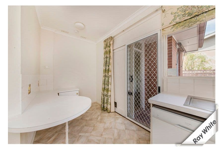 13 Bremer Street, GRIFFITH ACT 2603, Griffith - Thumbnail 6