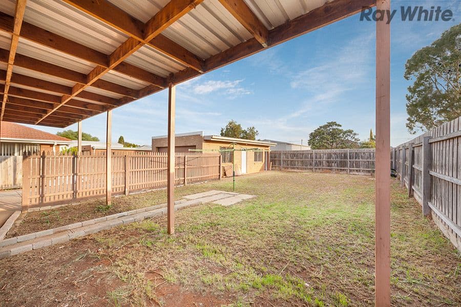 33 Westcott Parade, Rockbank VIC 3335, Rockbank - Thumbnail 6