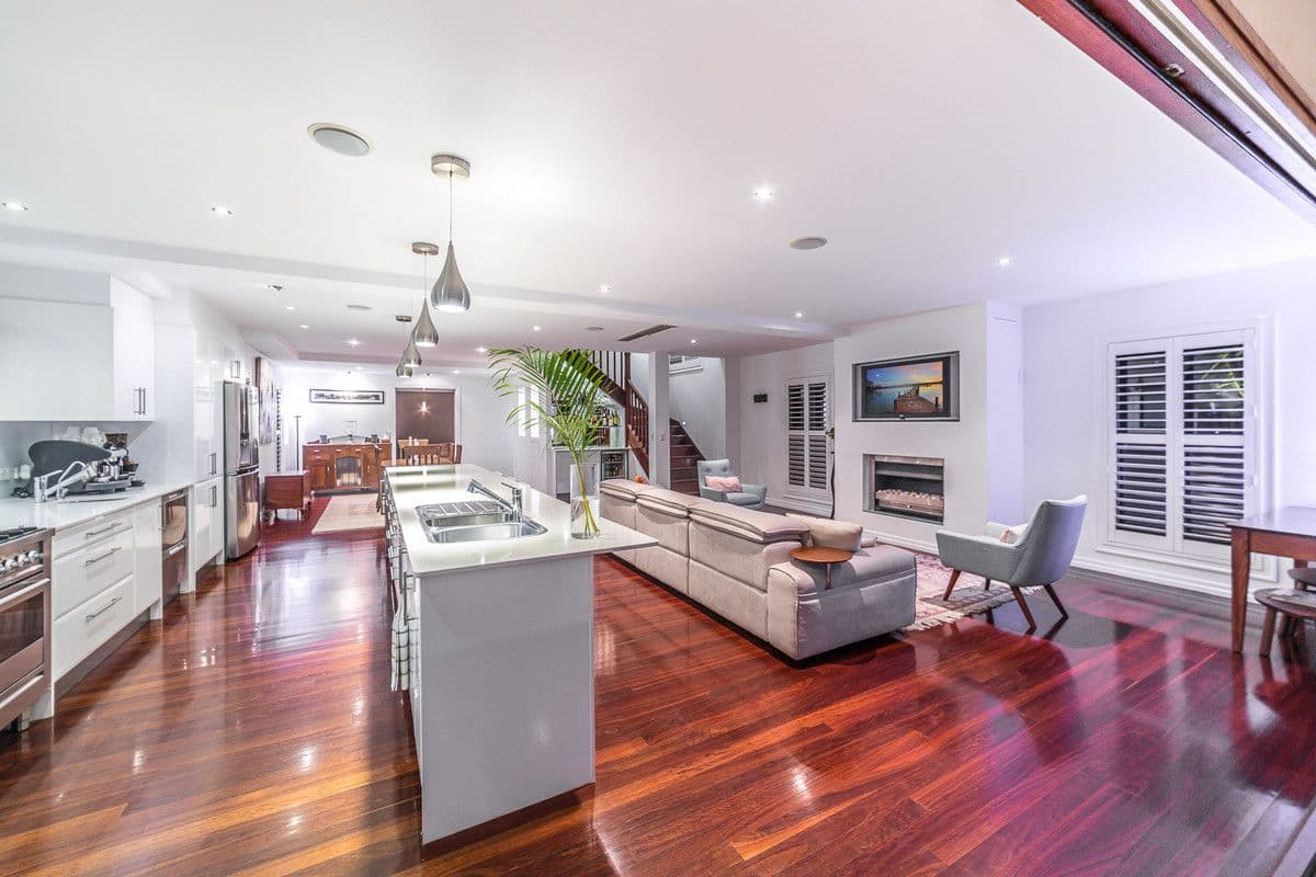 30 Donald Street, Camp Hill QLD 4152, Camp Hill - Thumbnail 6