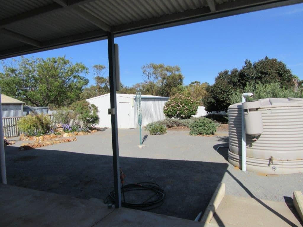 3 Caron Street, Carnamah WA 6517, Carnamah - Thumbnail 3