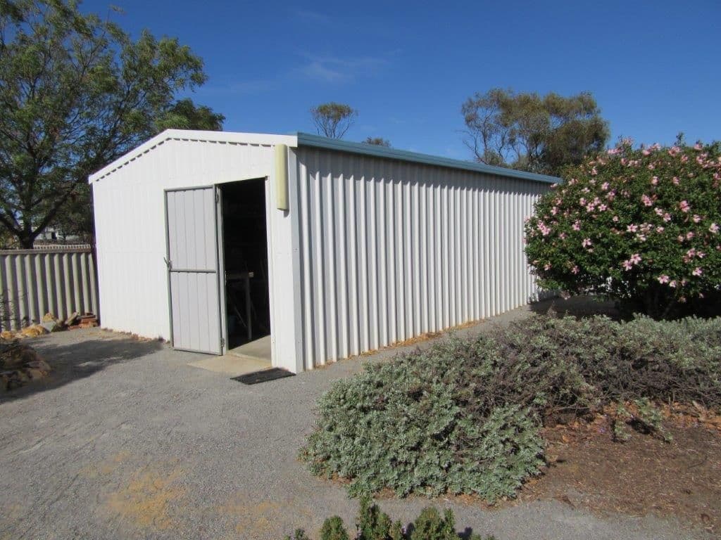 3 Caron Street, Carnamah WA 6517, Carnamah - Thumbnail 4