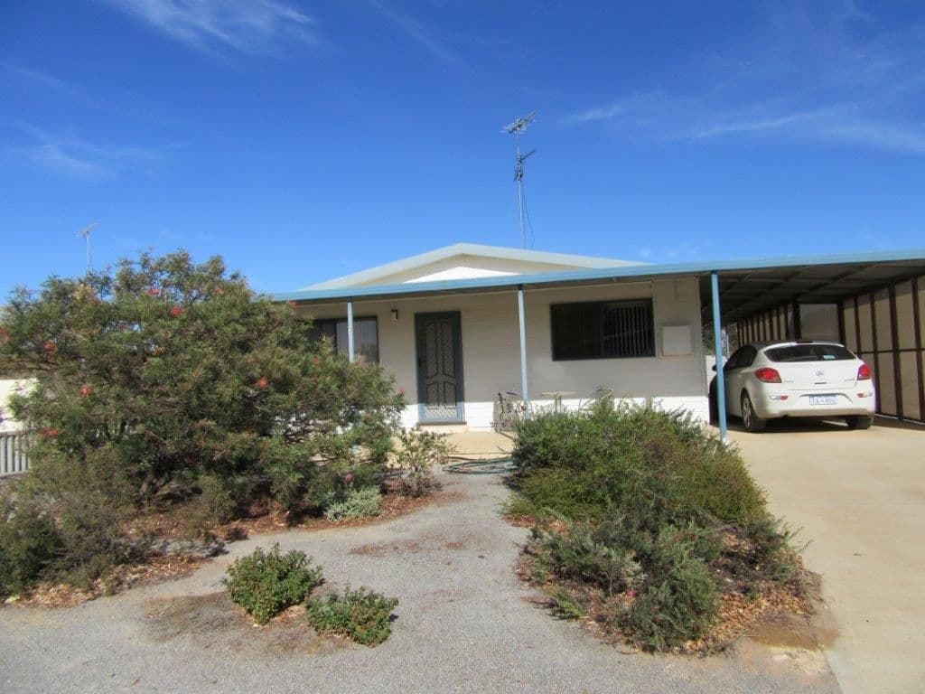 3 Caron Street, Carnamah WA 6517, Carnamah - Thumbnail 8