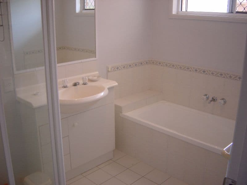 3 Styer Circuit, BURLEIGH WATERS QLD 4220, Burleigh Waters - Thumbnail 8