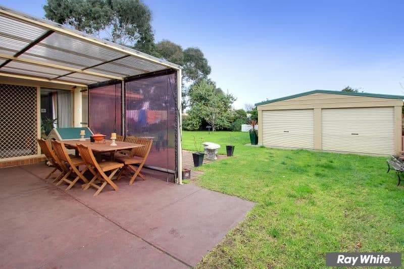 72 Ellinbank Crescent, MORNINGTON VIC 3931, Mornington - Thumbnail 2