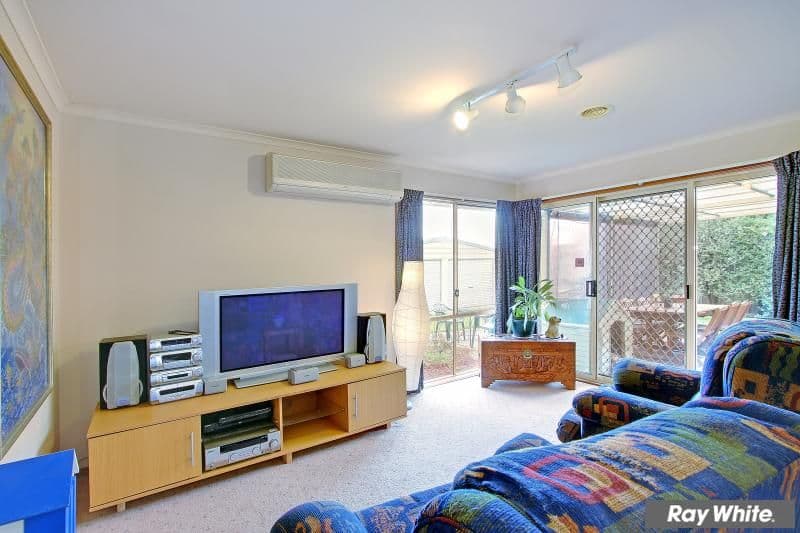 72 Ellinbank Crescent, MORNINGTON VIC 3931, Mornington - Thumbnail 6
