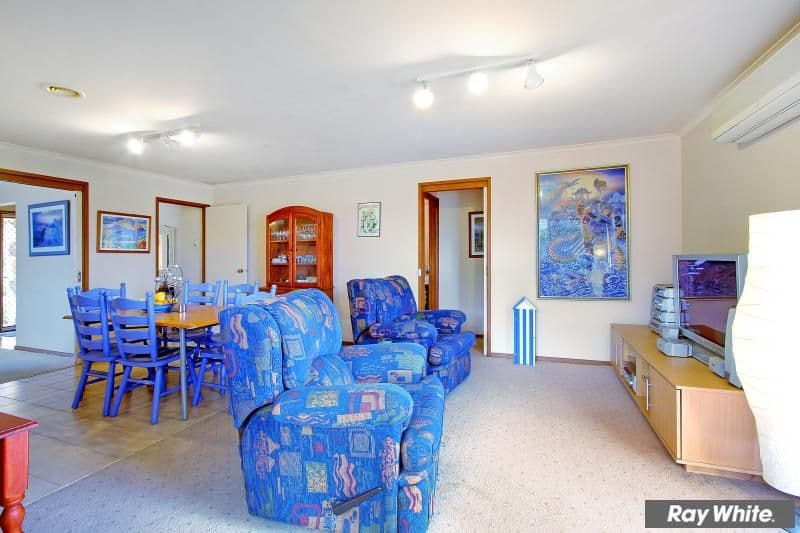 72 Ellinbank Crescent, MORNINGTON VIC 3931, Mornington - Thumbnail 7