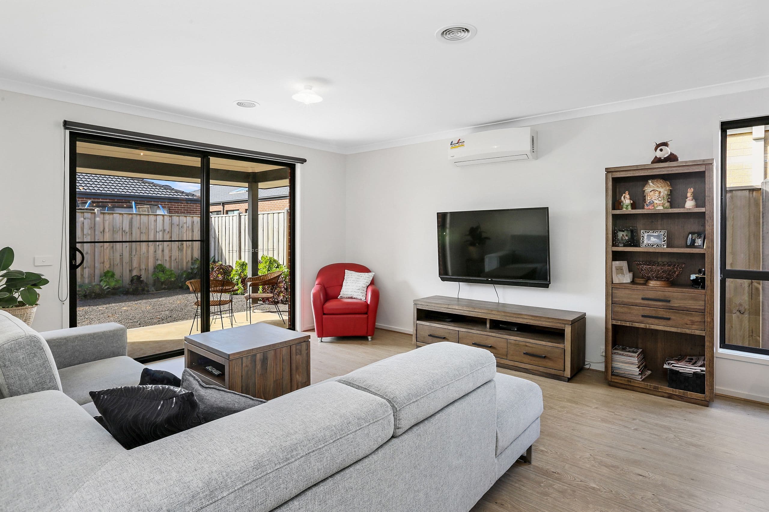10 Winton Street, CHARLEMONT VIC 3217, Charlemont - Thumbnail 8