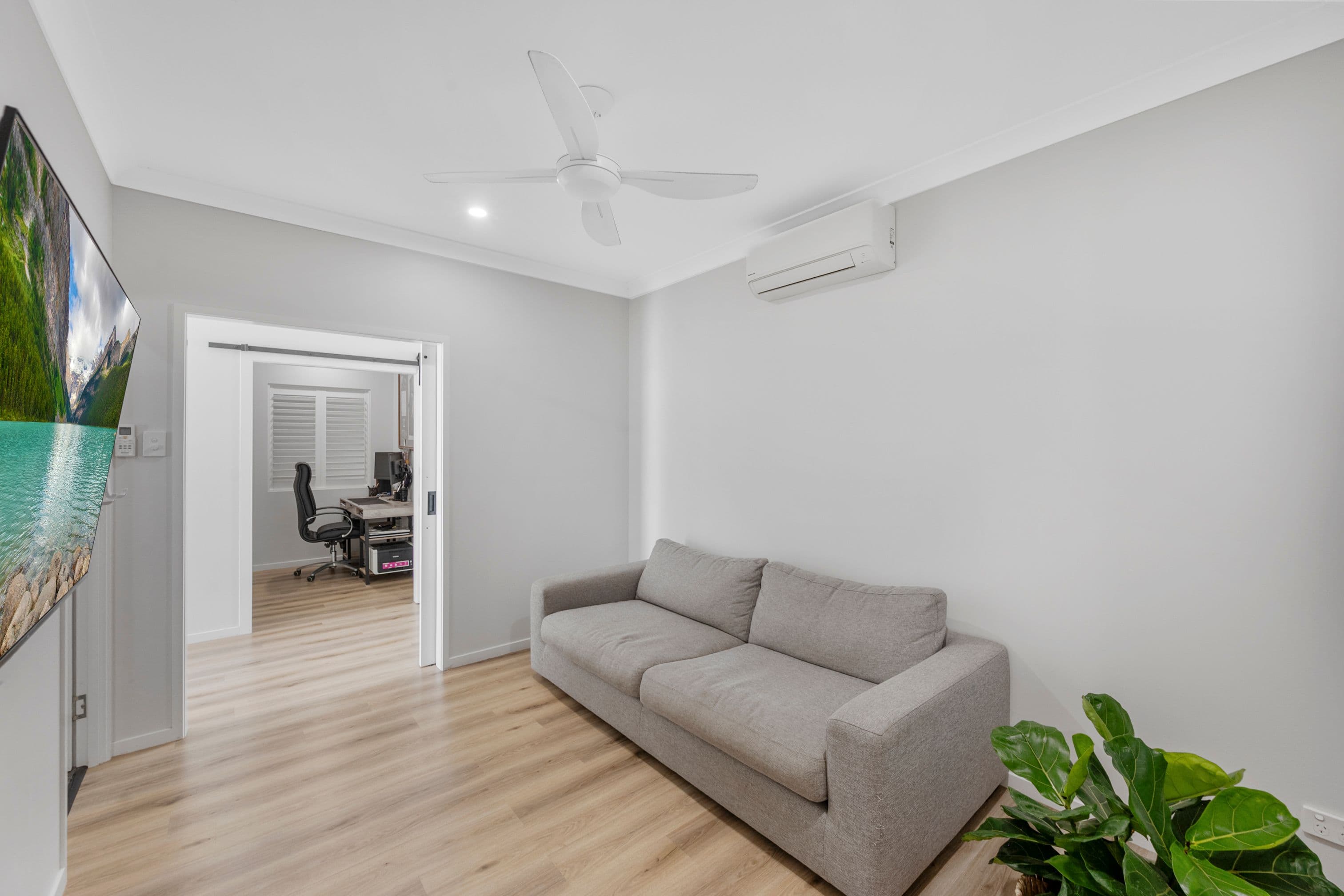11 Sola Street, Burdell QLD 4818, Burdell - Thumbnail 5