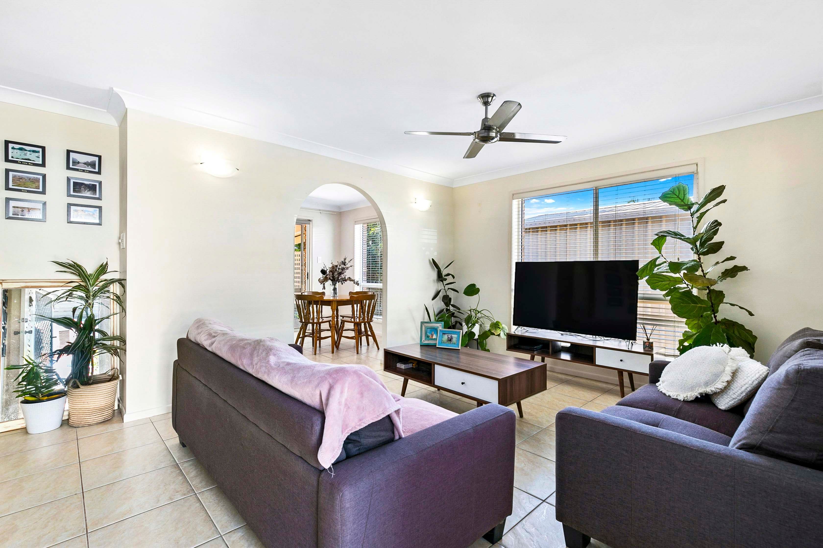 12 Waigani Avenue, Kawungan QLD 4655, Kawungan - Thumbnail 4