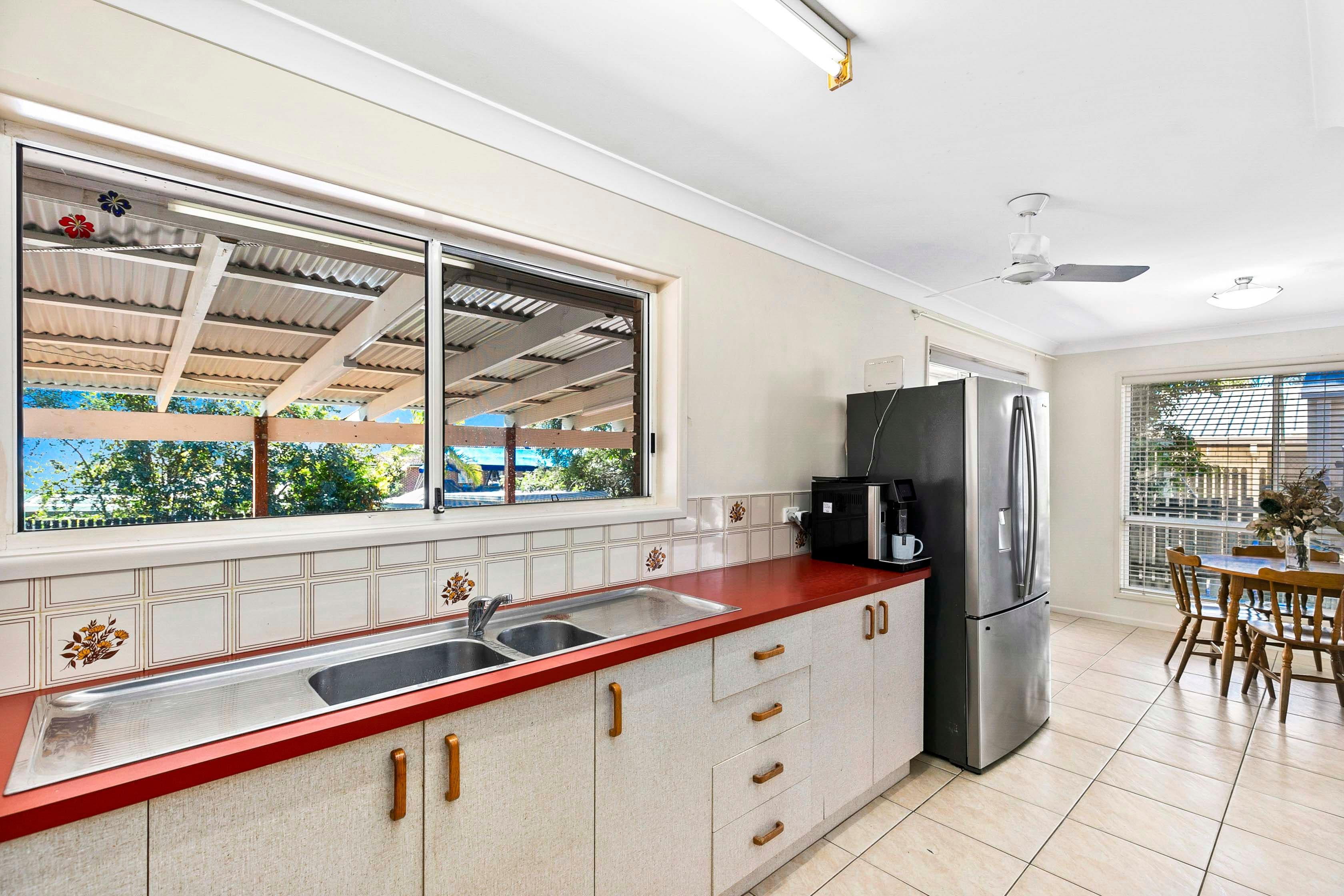 12 Waigani Avenue, Kawungan QLD 4655, Kawungan - Thumbnail 5