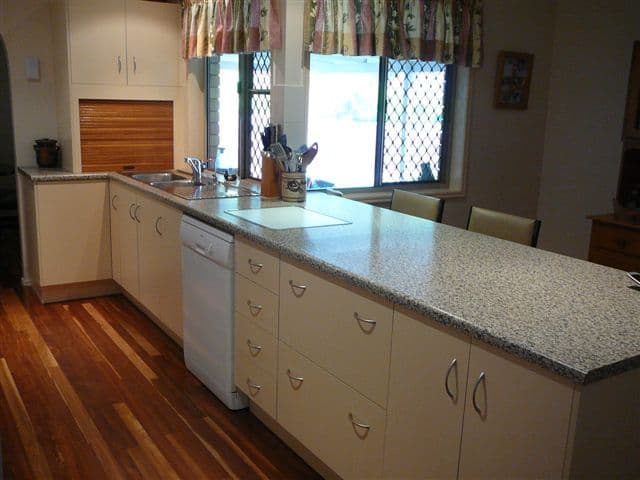 9 Kavanagh Crescent, KOONGAL QLD 4701, Koongal - Thumbnail 3